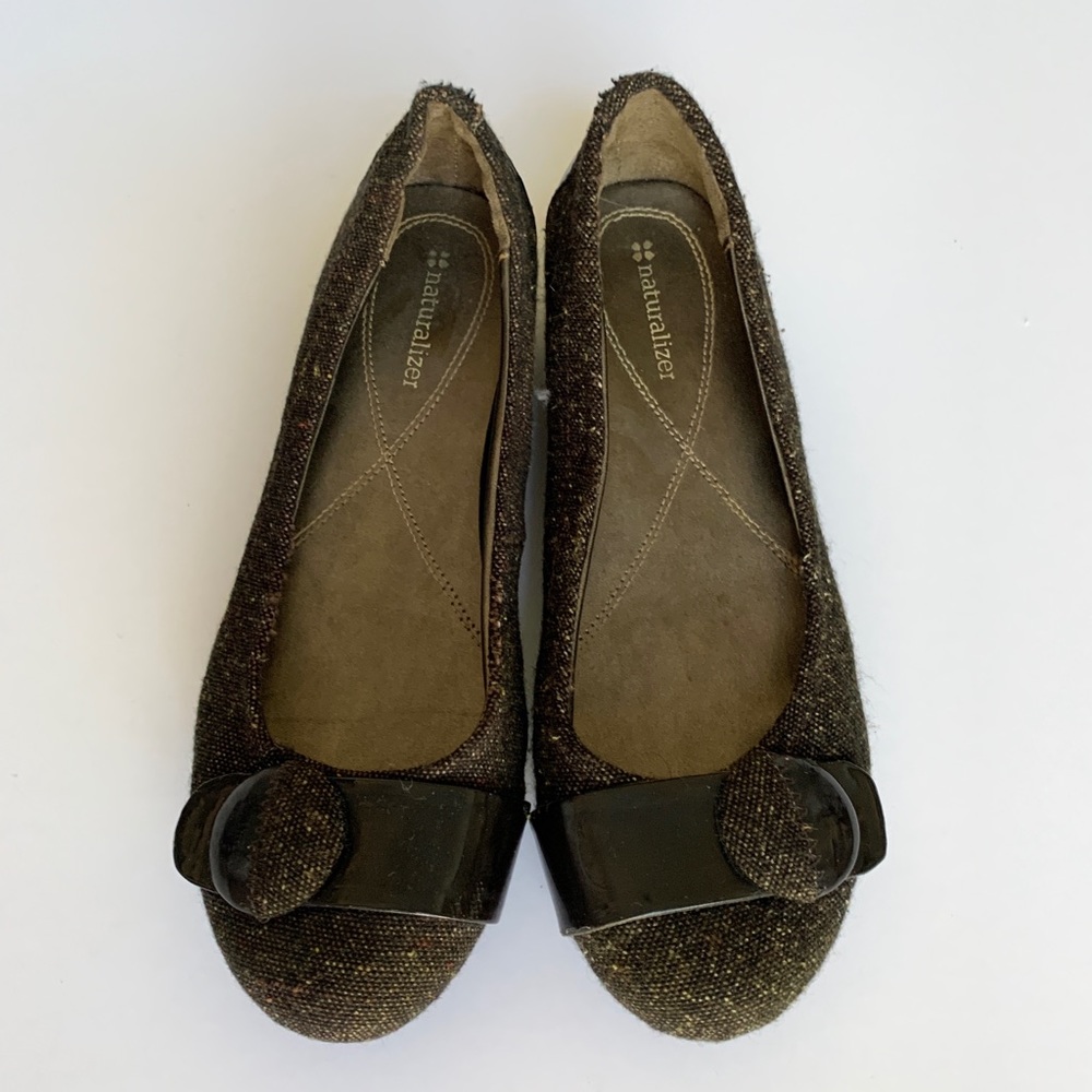 Women’s Naturalizer Flat Brown Shoe SlipOn Size 8